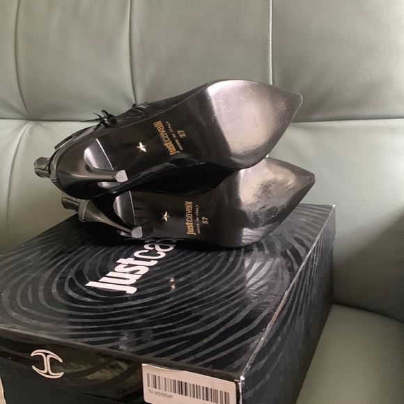 Just Cavalli Paneled Leather and Suede Boots - Picture 14 of 16